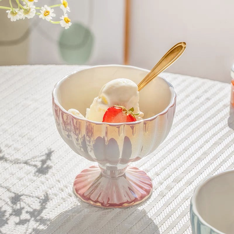 Classic Gradient Dessert Bowl